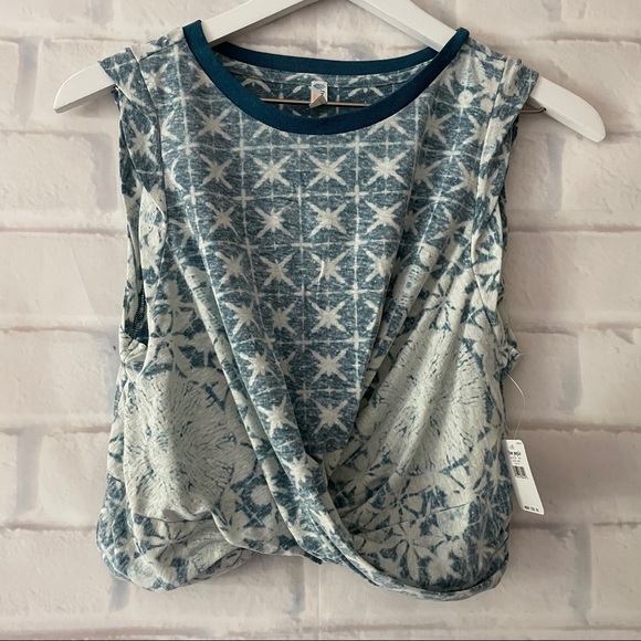 Free People FP Movement | Printed Undertow Tank - Picture 7 of 11